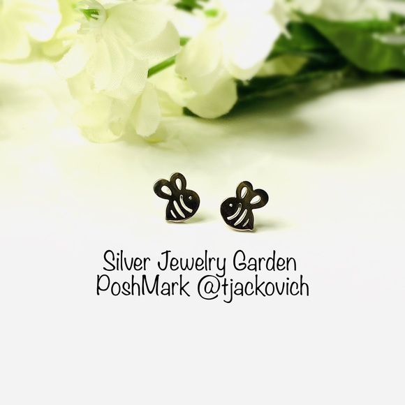 Small Silver Bee Stud Earrings - Picture 2 of 8